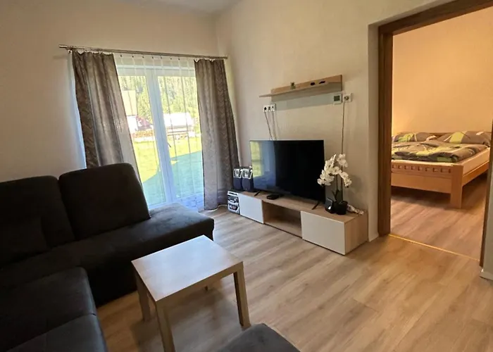 Konukevi Stratenka 3*